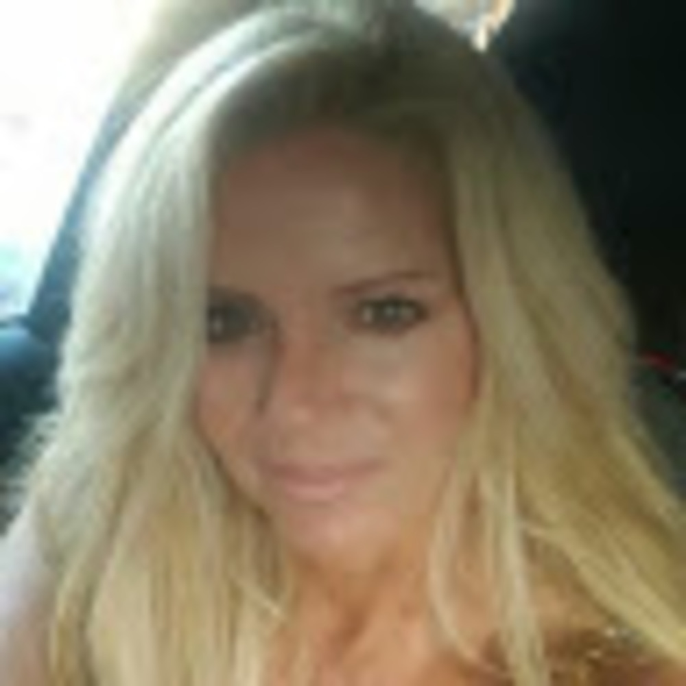 Meet your Posher, Claudia